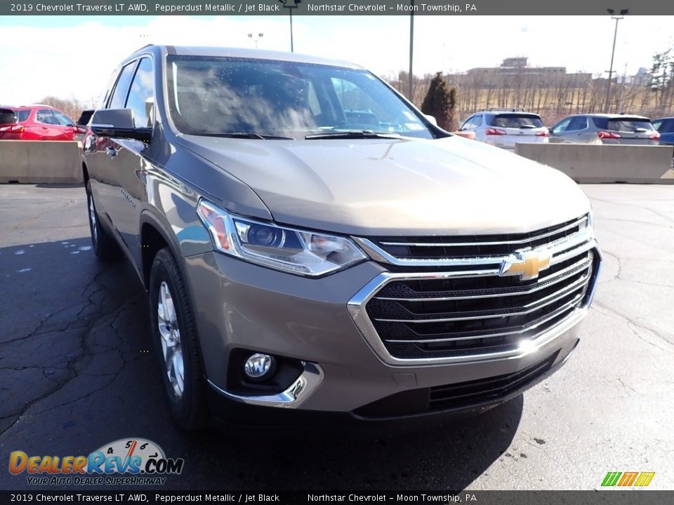 2019 Chevrolet Traverse LT AWD Pepperdust Metallic / Jet Black Photo #12