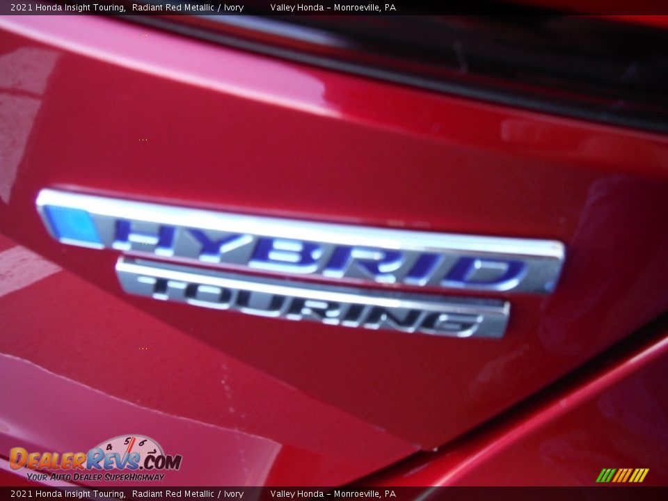 2021 Honda Insight Touring Radiant Red Metallic / Ivory Photo #8