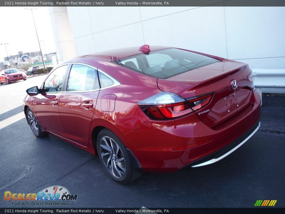 2021 Honda Insight Touring Radiant Red Metallic / Ivory Photo #10