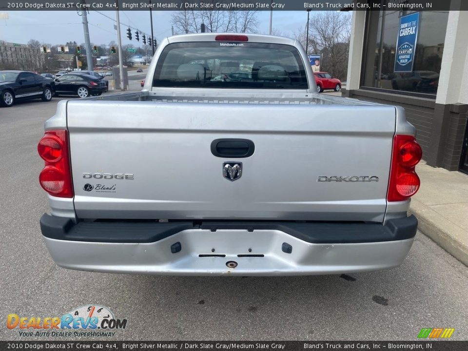 2010 Dodge Dakota ST Crew Cab 4x4 Bright Silver Metallic / Dark Slate Gray/Medium Slate Gray Photo #6