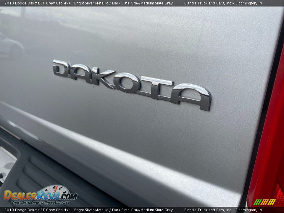 2010 Dodge Dakota ST Crew Cab 4x4 Logo Photo #34