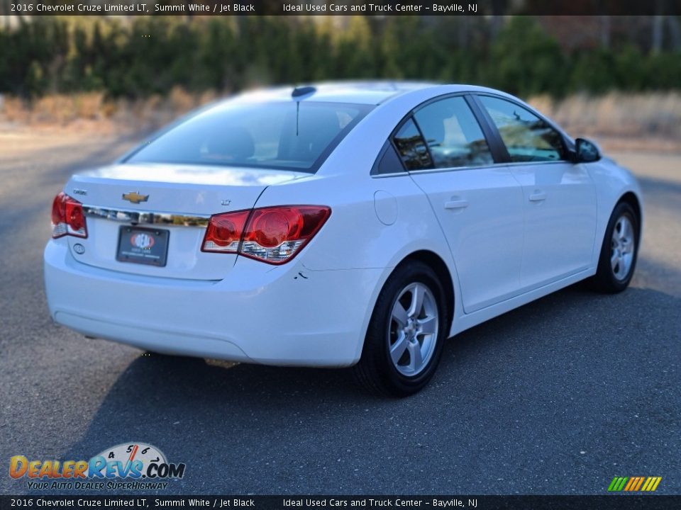 2016 Chevrolet Cruze Limited LT Summit White / Jet Black Photo #5