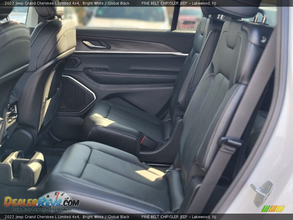 2022 Jeep Grand Cherokee L Limited 4x4 Bright White / Global Black Photo #9