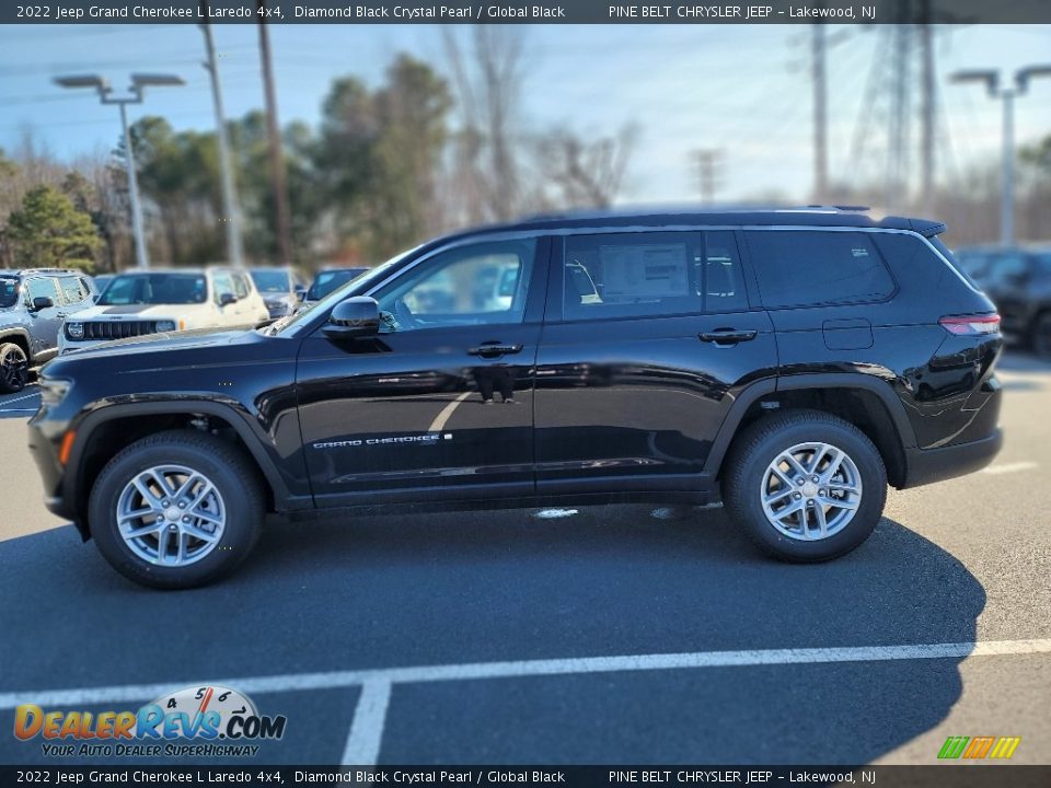 2022 Jeep Grand Cherokee L Laredo 4x4 Diamond Black Crystal Pearl / Global Black Photo #3