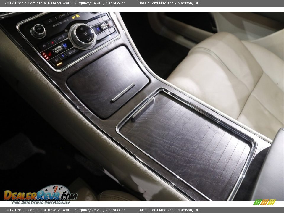 2017 Lincoln Continental Reserve AWD Burgundy Velvet / Cappuccino Photo #14