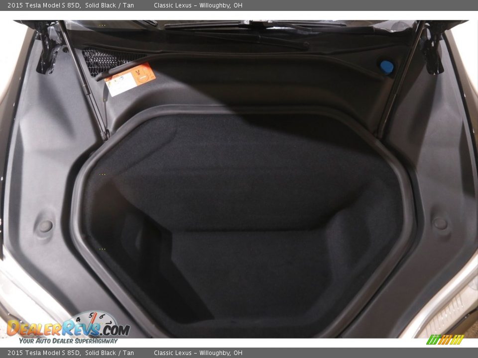 2015 Tesla Model S 85D Trunk Photo #22