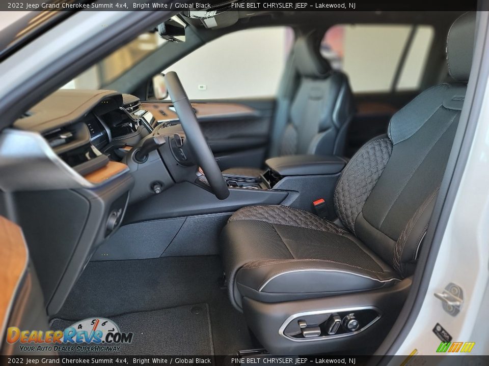 Global Black Interior - 2022 Jeep Grand Cherokee Summit 4x4 Photo #8