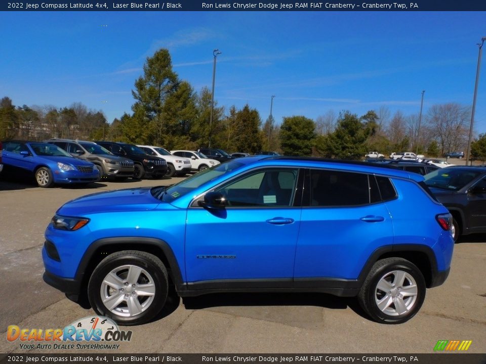 2022 Jeep Compass Latitude 4x4 Laser Blue Pearl / Black Photo #9