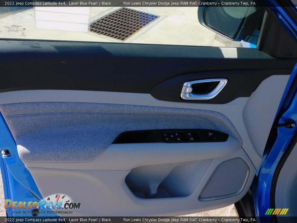 2022 Jeep Compass Latitude 4x4 Laser Blue Pearl / Black Photo #14