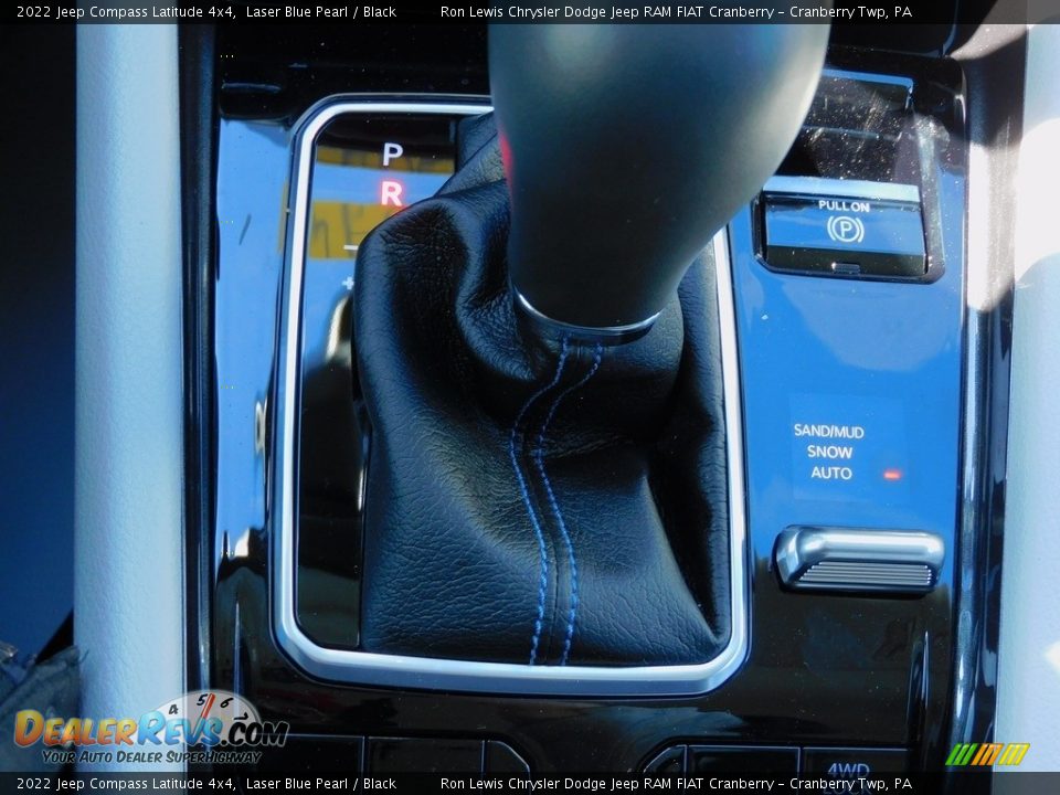 2022 Jeep Compass Latitude 4x4 Laser Blue Pearl / Black Photo #18