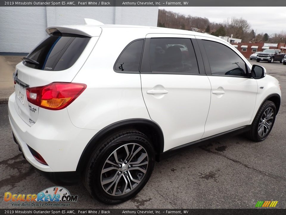 2019 Mitsubishi Outlander Sport ES AWC Pearl White / Black Photo #3