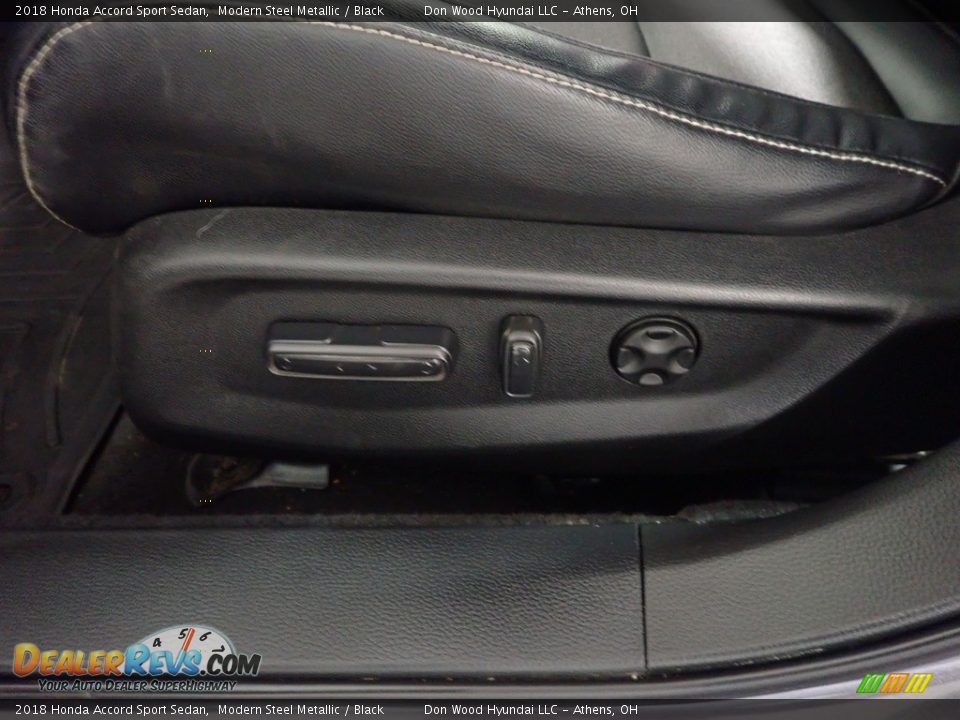 2018 Honda Accord Sport Sedan Modern Steel Metallic / Black Photo #23
