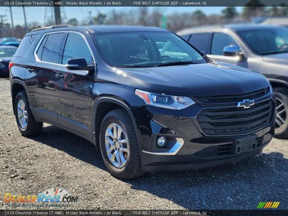 2019 Chevrolet Traverse LT AWD Mosaic Black Metallic / Jet Black Photo #2