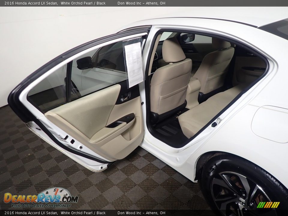 2016 Honda Accord LX Sedan White Orchid Pearl / Black Photo #34