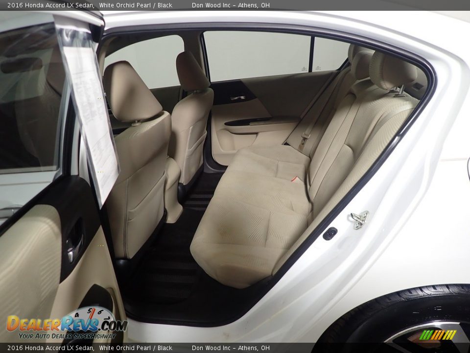 2016 Honda Accord LX Sedan White Orchid Pearl / Black Photo #35