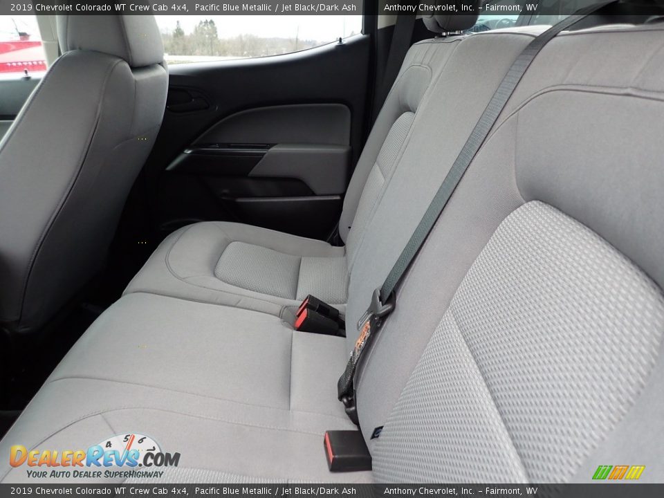 Rear Seat of 2019 Chevrolet Colorado WT Crew Cab 4x4 Photo #11