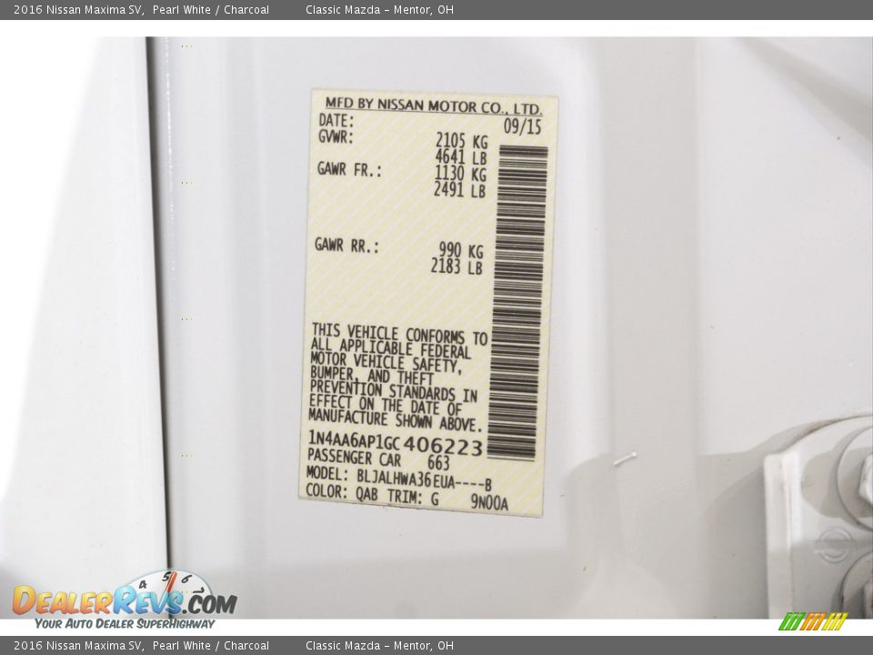 2016 Nissan Maxima SV Pearl White / Charcoal Photo #23