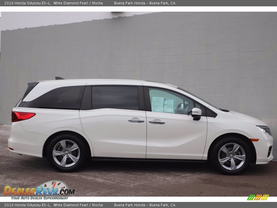 2019 Honda Odyssey EX-L White Diamond Pearl / Mocha Photo #4