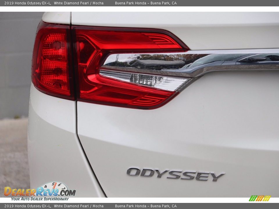 2019 Honda Odyssey EX-L White Diamond Pearl / Mocha Photo #7