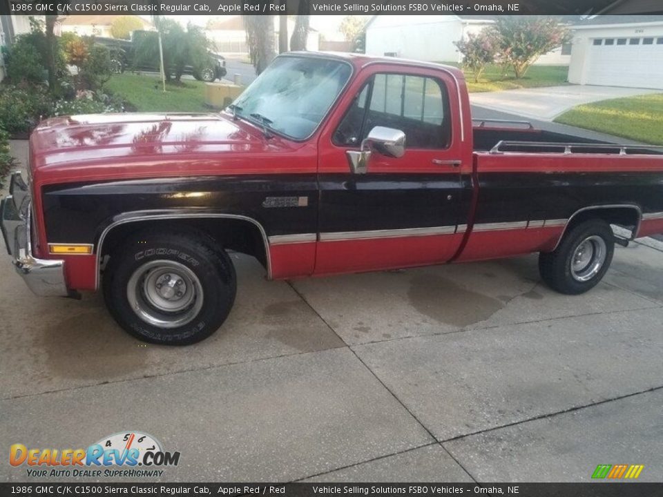 Front 3/4 View of 1986 GMC C/K C1500 Sierra Classic Regular Cab Photo #4