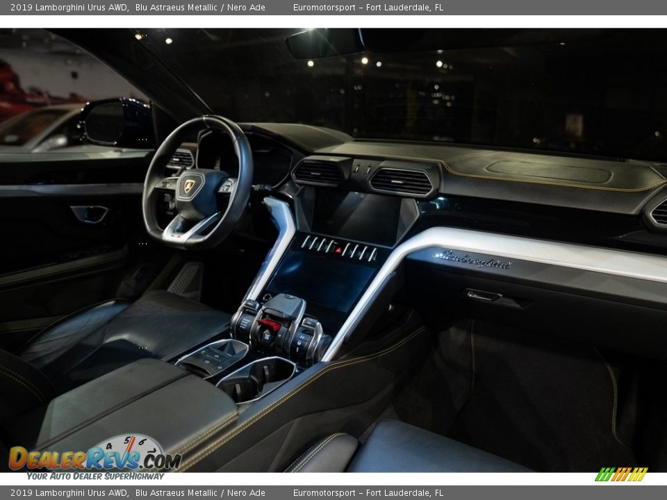 Dashboard of 2019 Lamborghini Urus AWD Photo #43