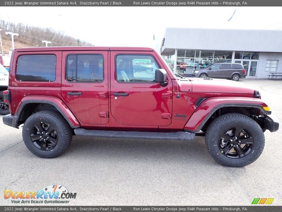 2022 Jeep Wrangler Unlimited Sahara 4x4 Snazzberry Pearl / Black Photo #7