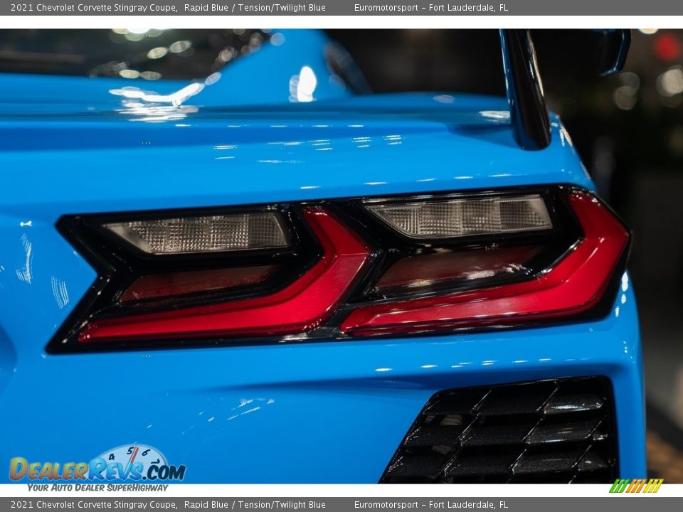 2021 Chevrolet Corvette Stingray Coupe Rapid Blue / Tension/Twilight Blue Photo #12
