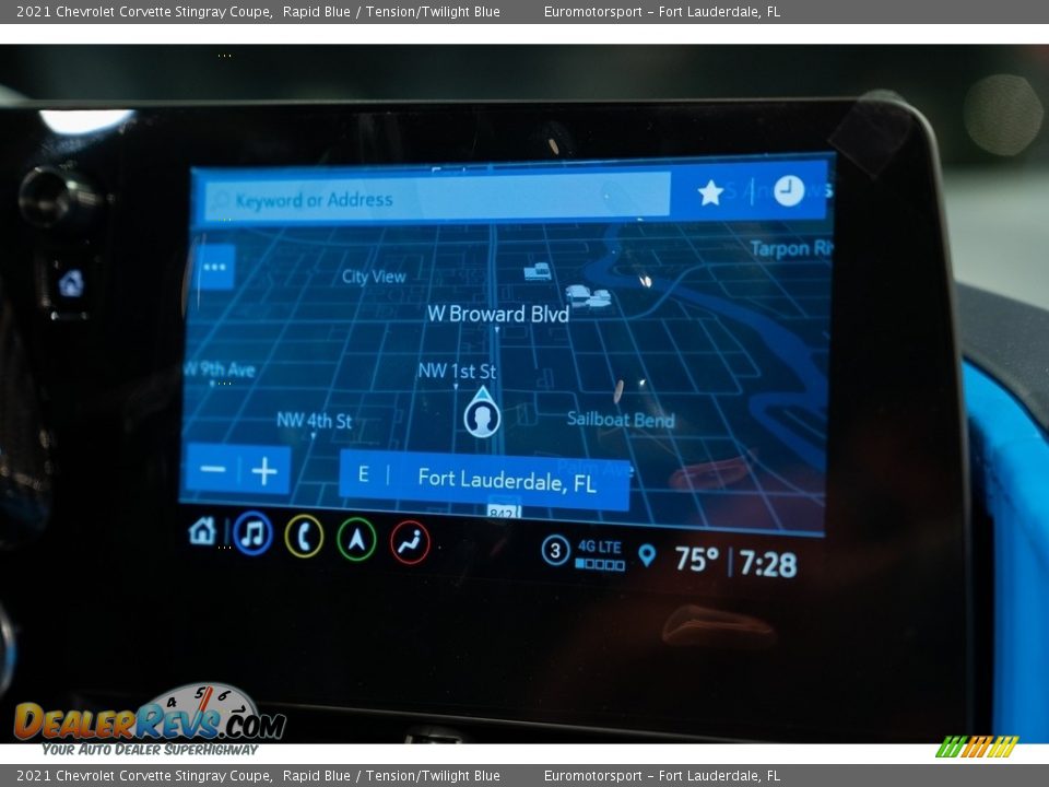 2021 Chevrolet Corvette Stingray Coupe Rapid Blue / Tension/Twilight Blue Photo #16