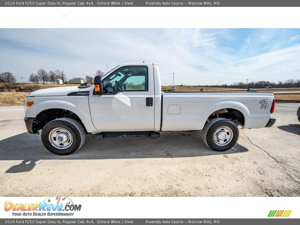 2014 Ford F250 Super Duty XL Regular Cab 4x4 Oxford White / Steel Photo #7