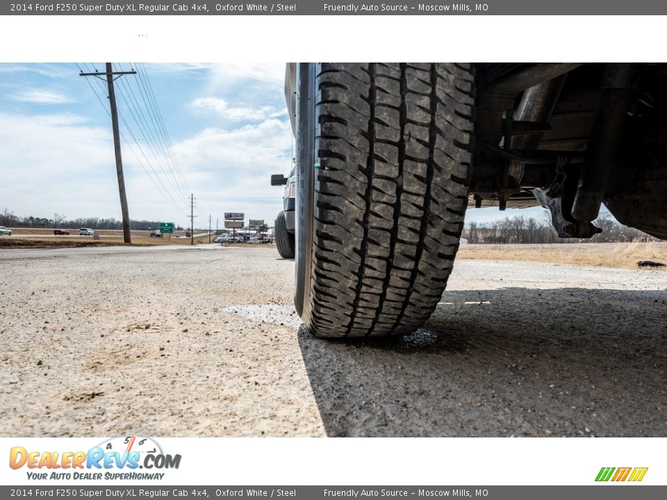 2014 Ford F250 Super Duty XL Regular Cab 4x4 Oxford White / Steel Photo #12