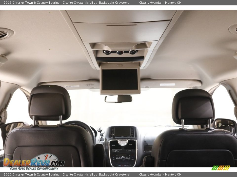 2016 Chrysler Town & Country Touring Granite Crystal Metallic / Black/Light Graystone Photo #20