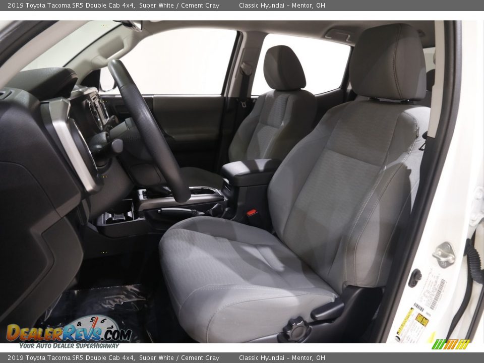 2019 Toyota Tacoma SR5 Double Cab 4x4 Super White / Cement Gray Photo #5