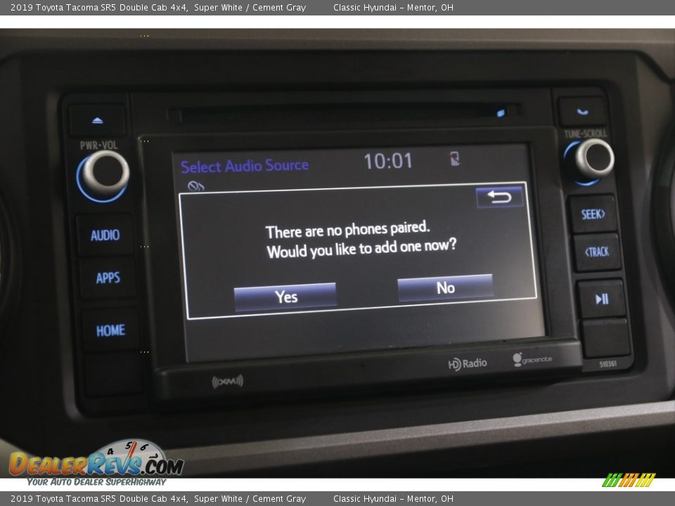 2019 Toyota Tacoma SR5 Double Cab 4x4 Super White / Cement Gray Photo #11