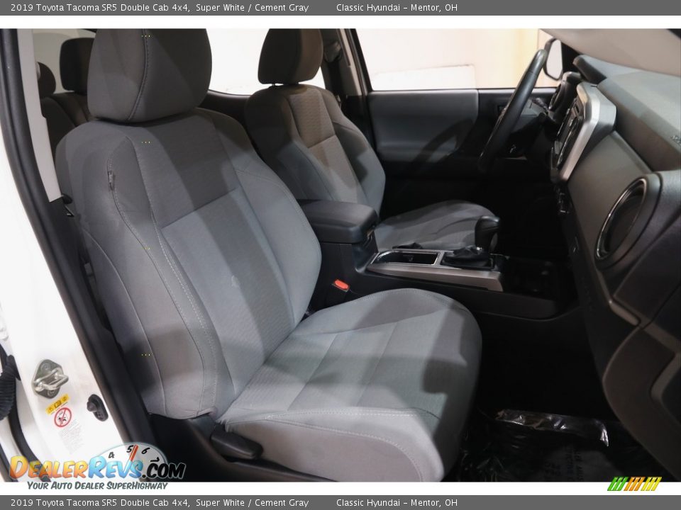 2019 Toyota Tacoma SR5 Double Cab 4x4 Super White / Cement Gray Photo #15