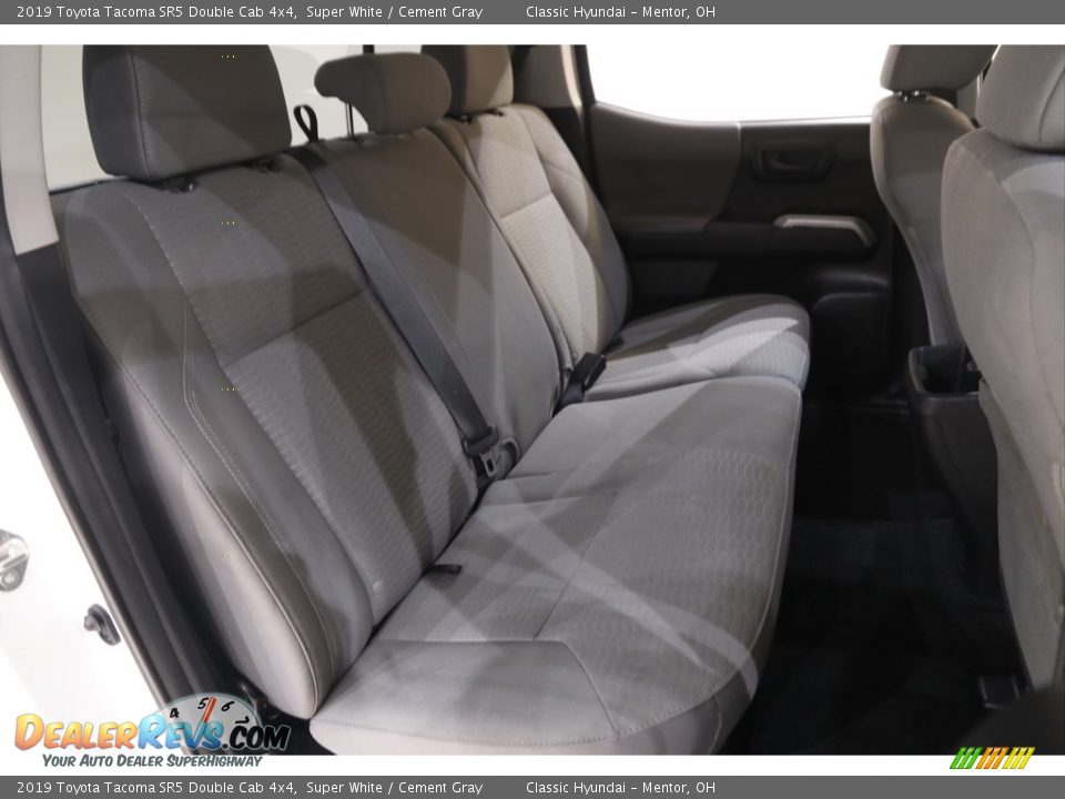 2019 Toyota Tacoma SR5 Double Cab 4x4 Super White / Cement Gray Photo #16