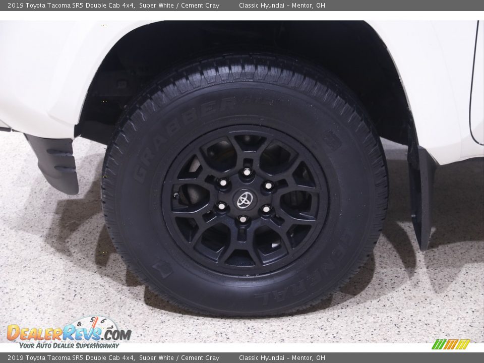 2019 Toyota Tacoma SR5 Double Cab 4x4 Super White / Cement Gray Photo #20