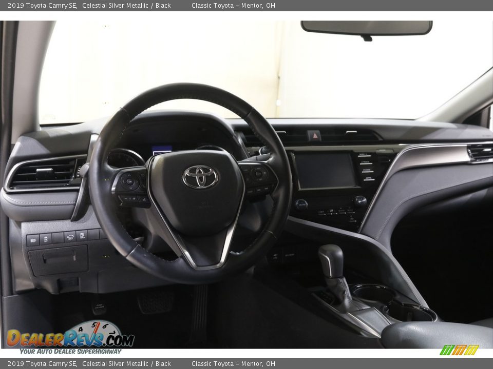 2019 Toyota Camry SE Celestial Silver Metallic / Black Photo #6