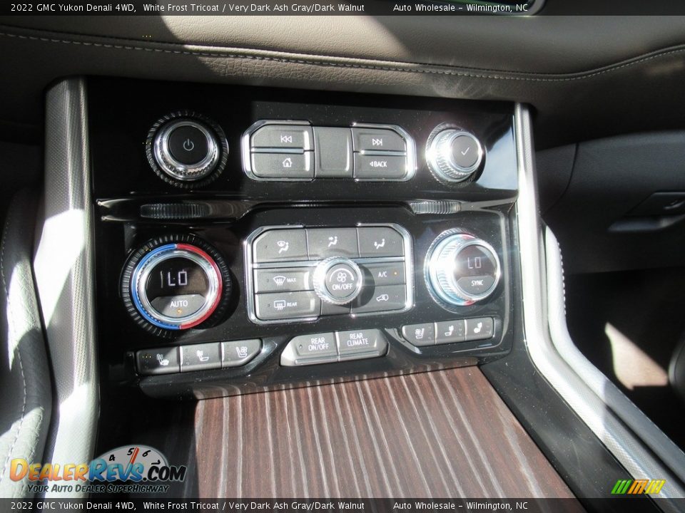 2022 GMC Yukon Denali 4WD White Frost Tricoat / Very Dark Ash Gray/Dark Walnut Photo #19