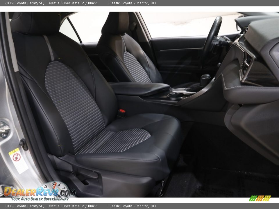 2019 Toyota Camry SE Celestial Silver Metallic / Black Photo #13