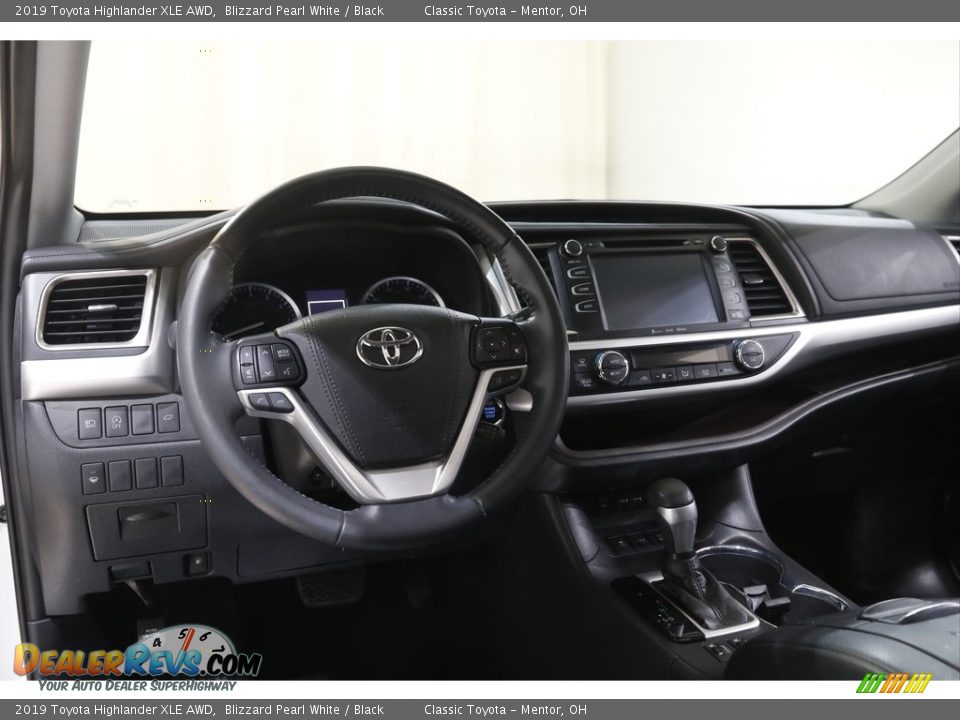 2019 Toyota Highlander XLE AWD Blizzard Pearl White / Black Photo #6