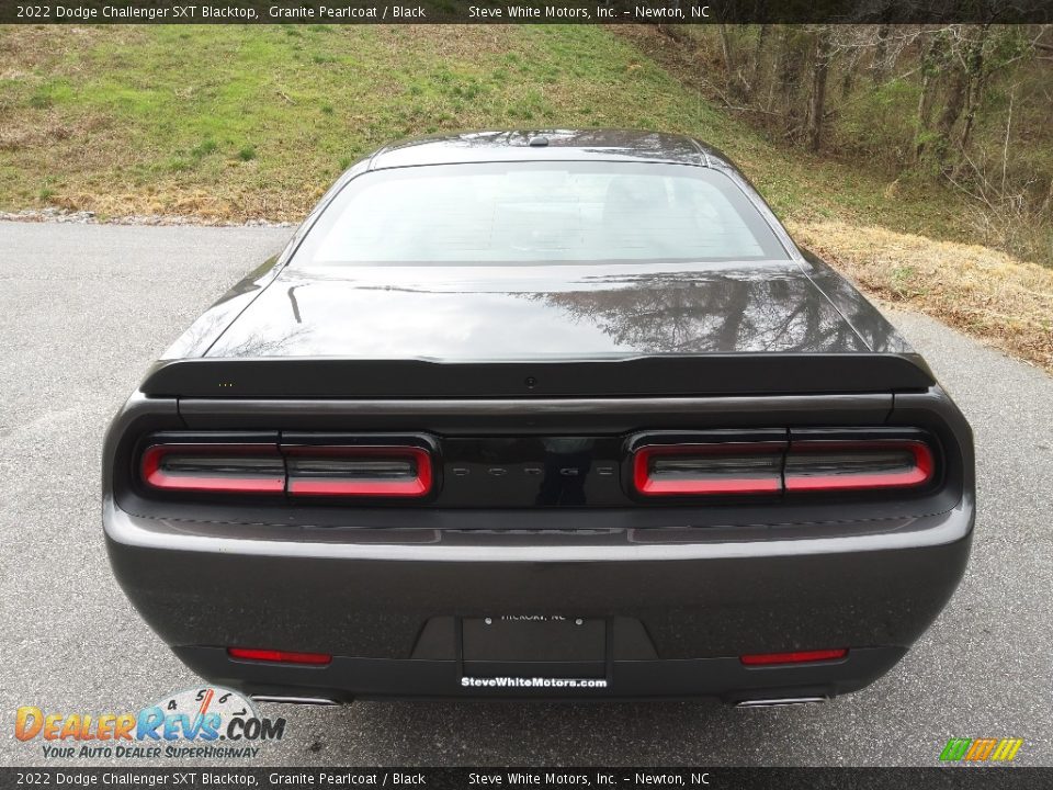 2022 Dodge Challenger SXT Blacktop Granite Pearlcoat / Black Photo #7