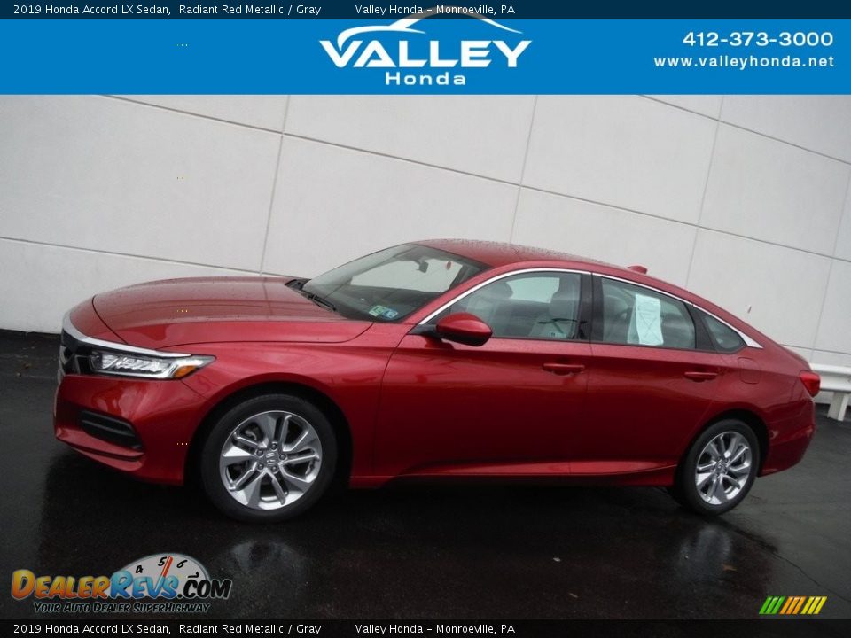 2019 Honda Accord LX Sedan Radiant Red Metallic / Gray Photo #2