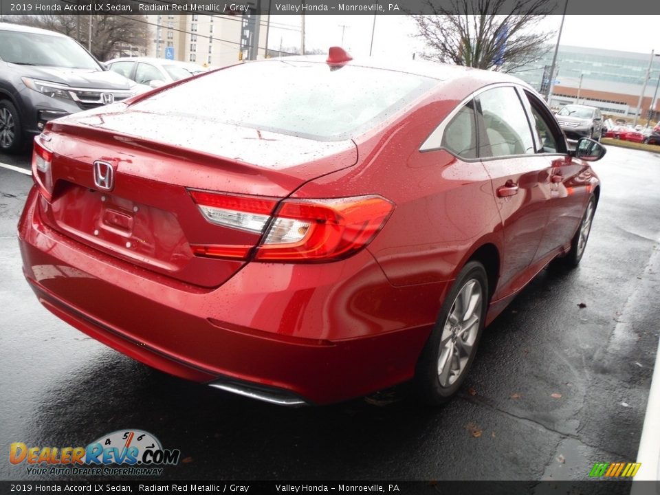 2019 Honda Accord LX Sedan Radiant Red Metallic / Gray Photo #6