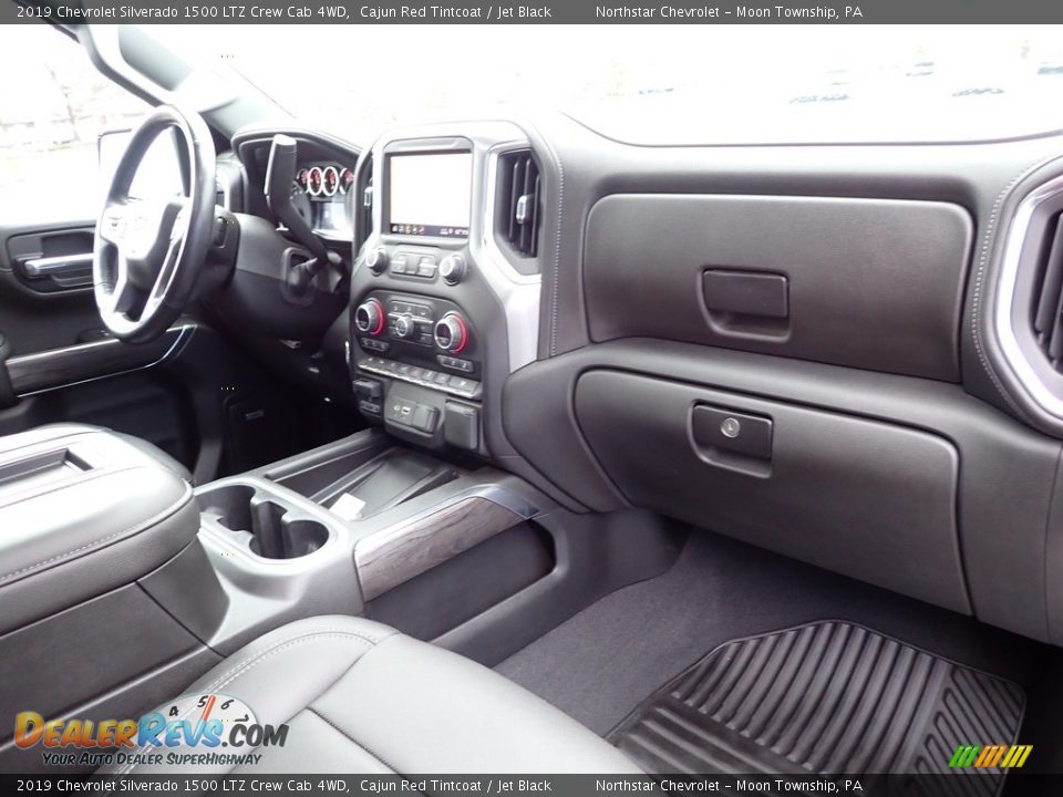 2019 Chevrolet Silverado 1500 LTZ Crew Cab 4WD Cajun Red Tintcoat / Jet Black Photo #15