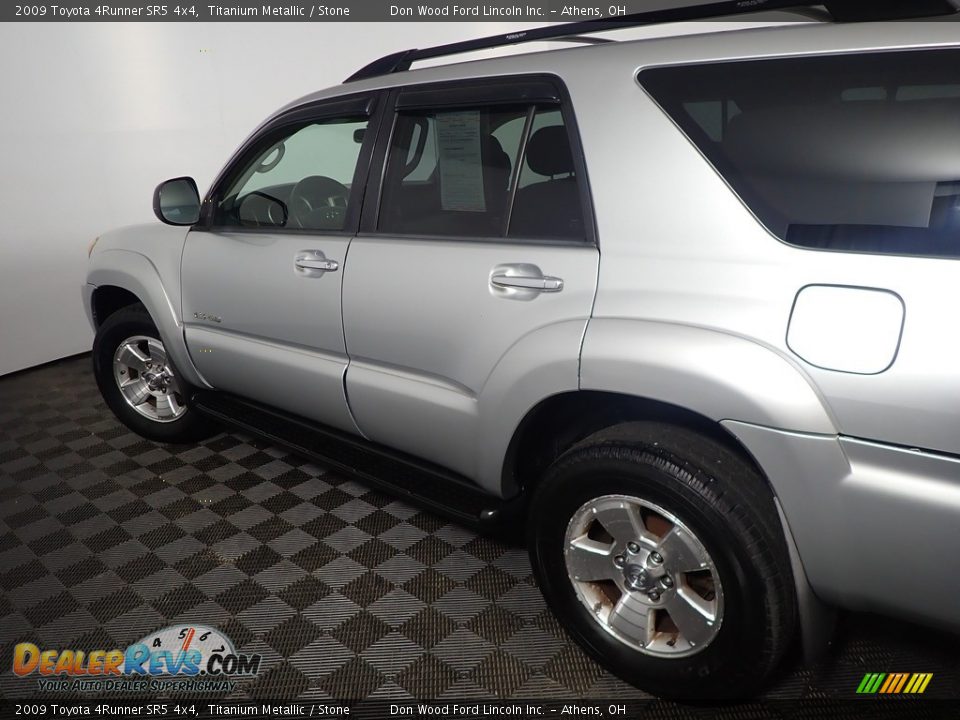 2009 Toyota 4Runner SR5 4x4 Titanium Metallic / Stone Photo #13