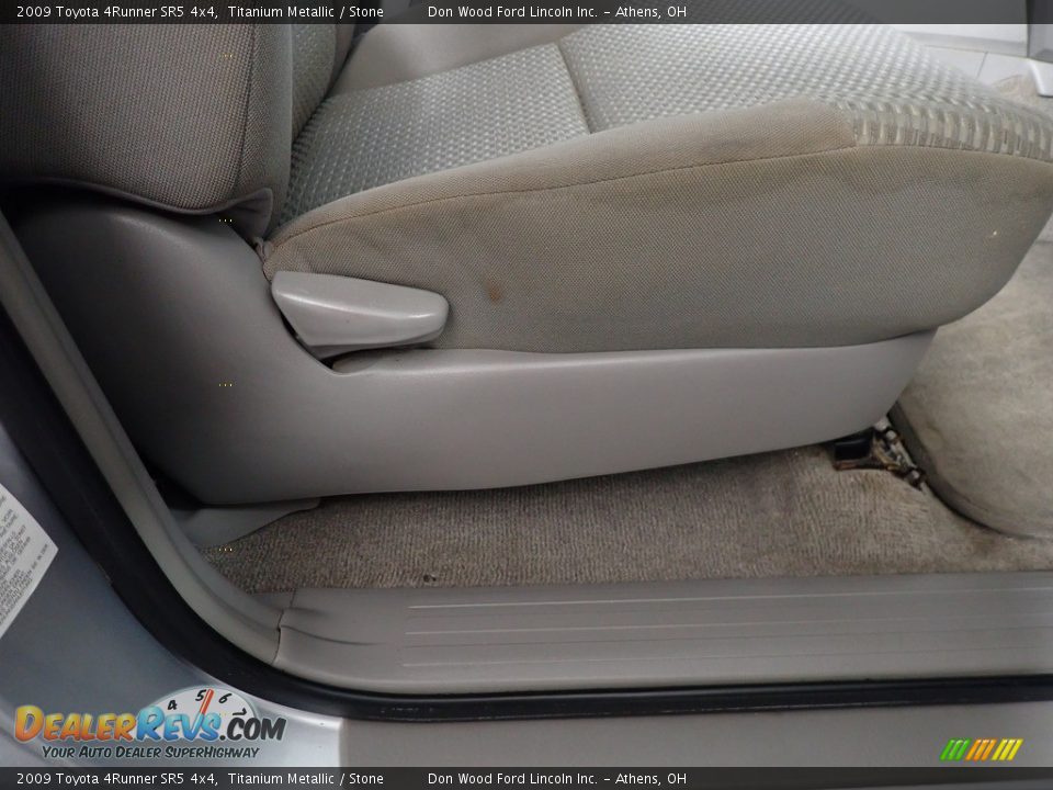 2009 Toyota 4Runner SR5 4x4 Titanium Metallic / Stone Photo #34