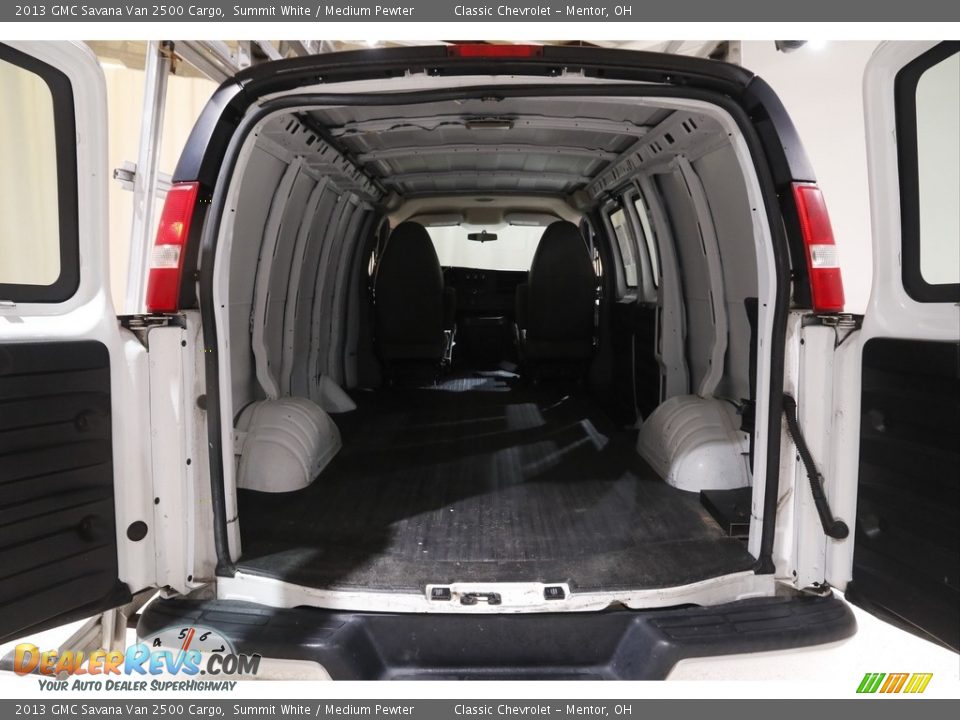 2013 GMC Savana Van 2500 Cargo Summit White / Medium Pewter Photo #15