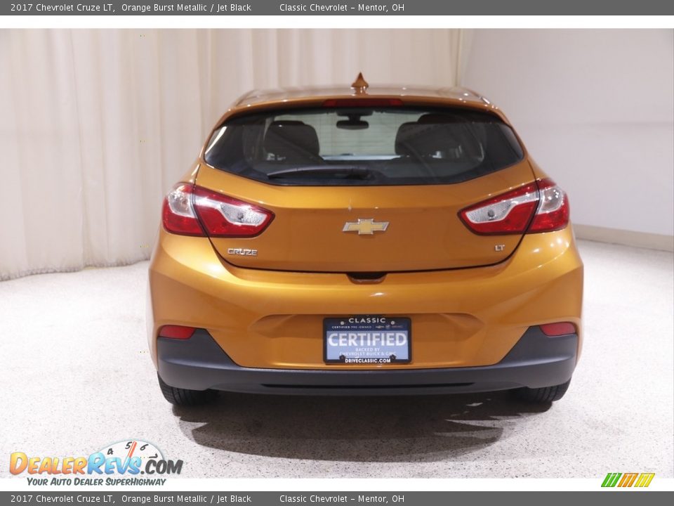 2017 Chevrolet Cruze LT Orange Burst Metallic / Jet Black Photo #17