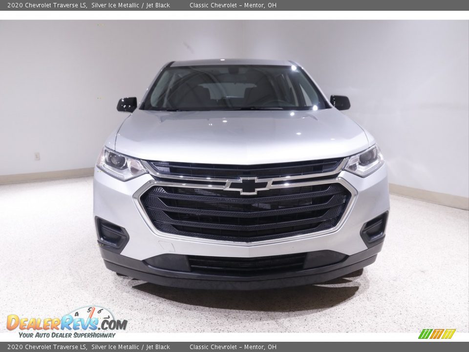 2020 Chevrolet Traverse LS Silver Ice Metallic / Jet Black Photo #2