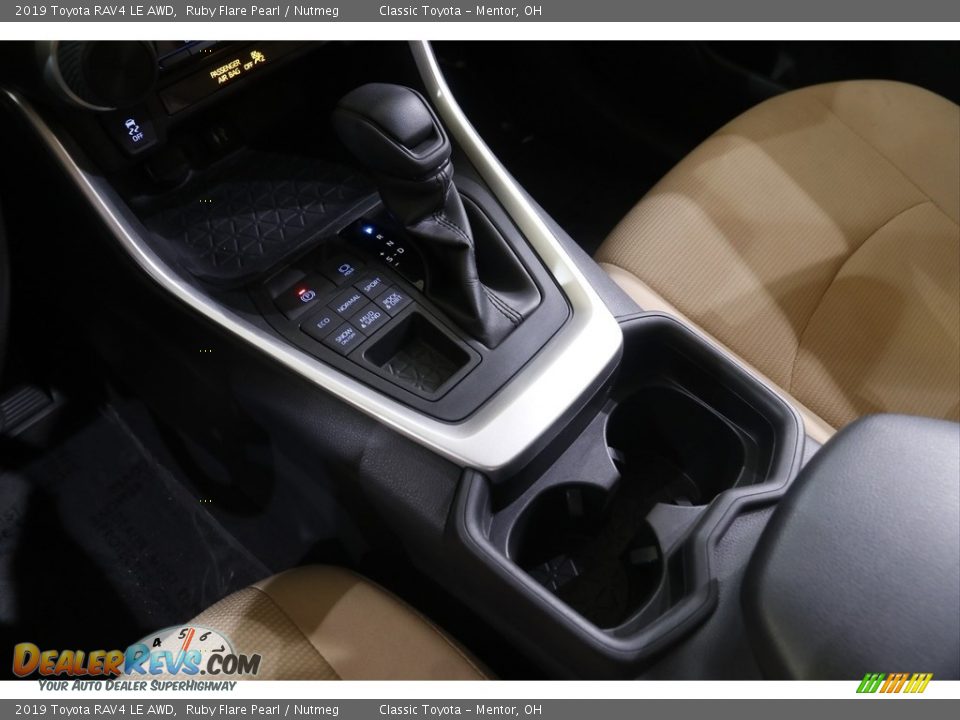 2019 Toyota RAV4 LE AWD Ruby Flare Pearl / Nutmeg Photo #12
